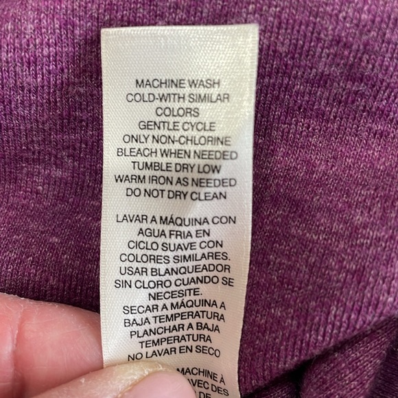 Chico’s Ultimate Tee, V-Neck, Size 2 (10/12) Violet, 3/4 sleeve. - Picture 7 of 7